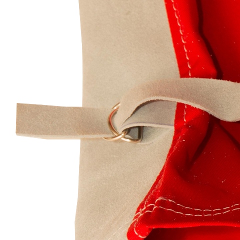   Застежка на штанинах
